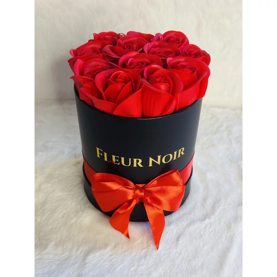 #129# FLEUR NOIR BOX - PIROS SZAPPAN RÓZSÁBÓL - ILLATOS FEKETE DOBOZBAN