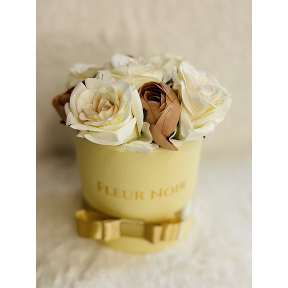 #143# FLEUR NOIR BOX - Selyem virágból ekrü dobozban